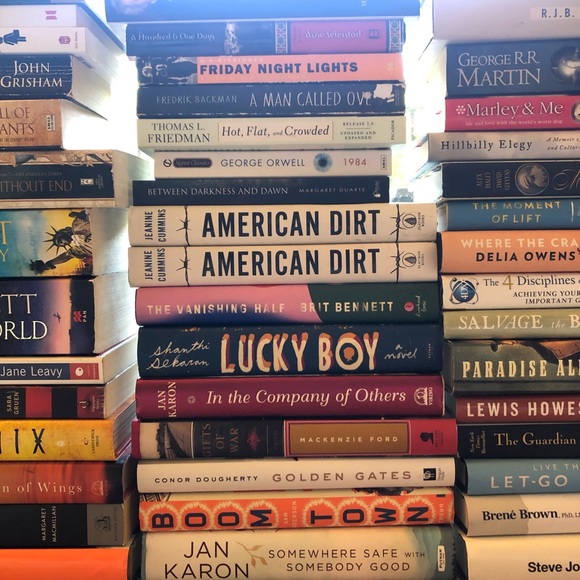 Book Roulette!📚Let me choose a book for you!🤓 - Picture 3 of 5